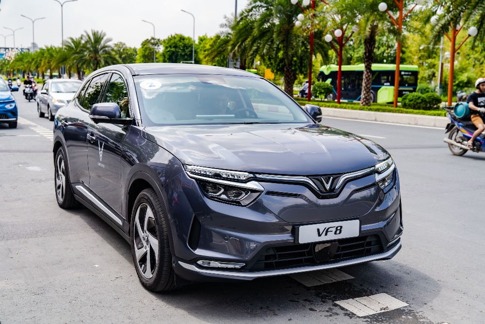 Dự kiến VinFast sẽ bàn giao VinFast VF 8 tới khách hàng vào tháng 11/2022