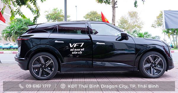 Ấn tượng với vẻ đẹp “gây mê” và loạt tính năng tiện lợi của VF 7 tại sự kiện lái thử "Để đam mê dẫn lối"